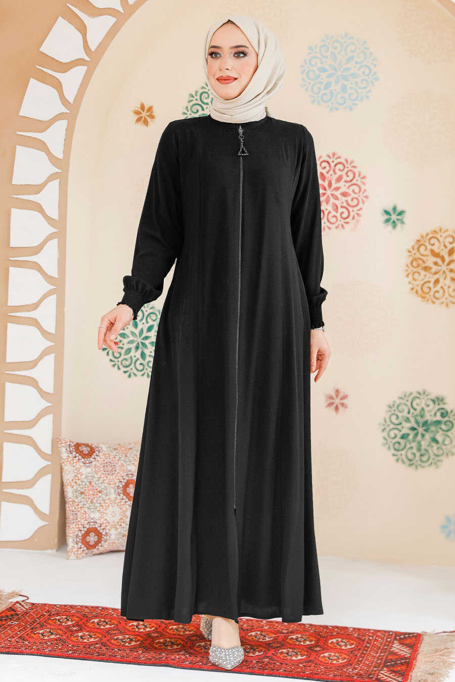 Black Front-Zip Modest Abaya with Pockets