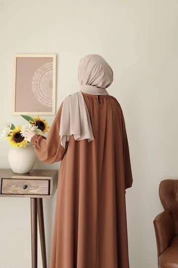 Mahinur Dress in Soft Tan